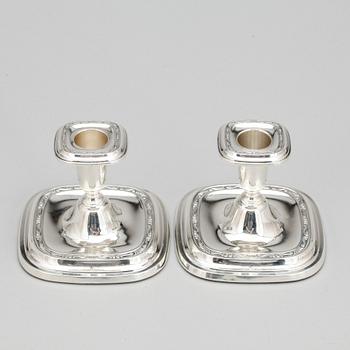 LJUSSTAKAR, ett par, silver, C.G Hallberg, Stockholm 1955.