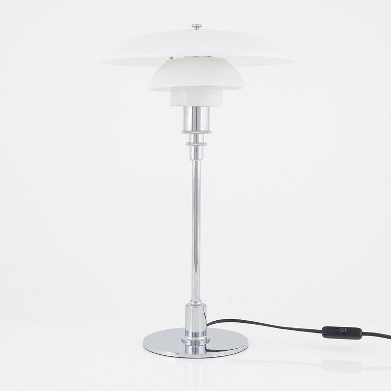 Poul Henningsen, table lamp, "PH 3/2", Louis Poulsen, Denmark.