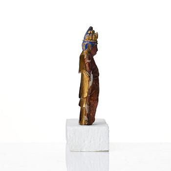 A wooden sculture of a buddhisattva, Qing dynasty.