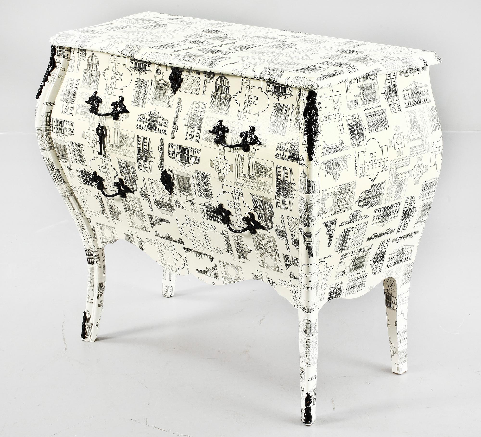 BYRÅ, rokokostil, 1900-tal.