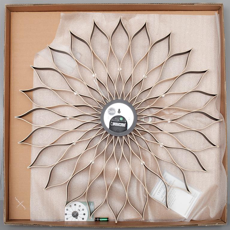 VÄGGUR, "Sunflower Clock" Plywood. Georg Nelson USA 1908-86. Vitra Design Museum GmbH Tyskland 2000 t.