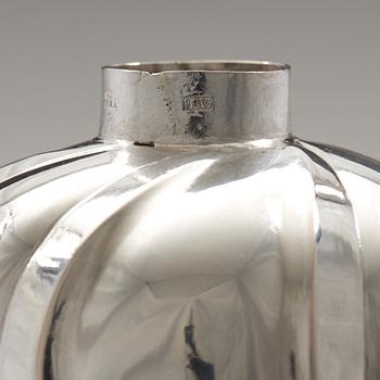 A German 18th century silver tea-caddy, unidentified makers mark, Hamburg.