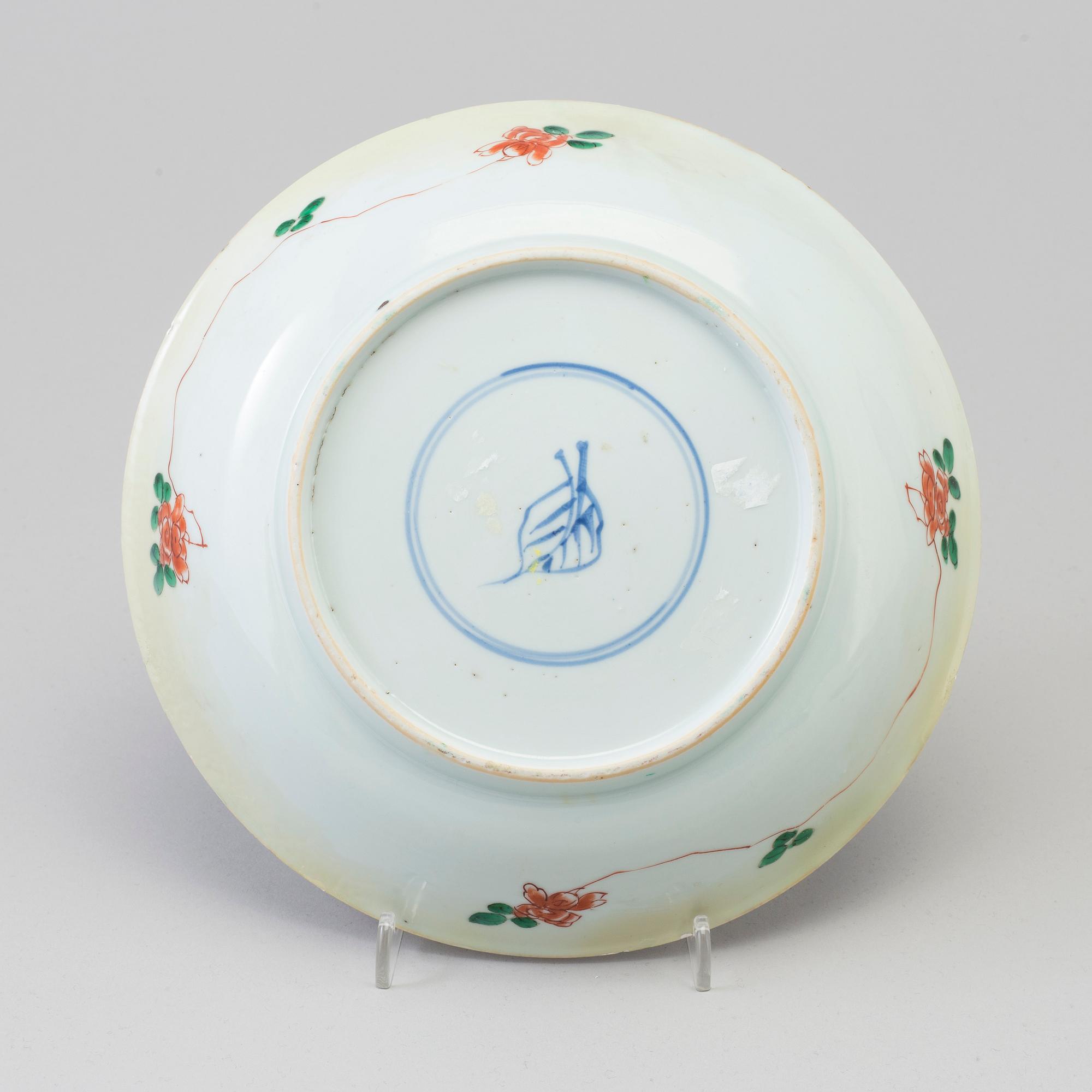 SKÅLFAT, porslin. Qingdynastin, Kangxi (1662-1722).