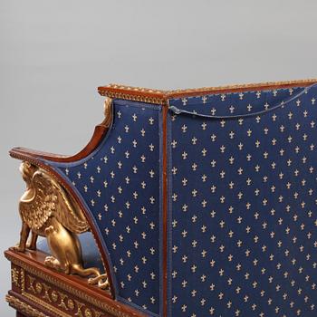 SOFFA, empire stil, 1900-talets första hälft.