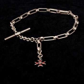 KLOCKKED, silver, heraldiskt kors i emalj "Order of the Griffin" hederskors. 1800-talets slut. Vikt 54,8 g.