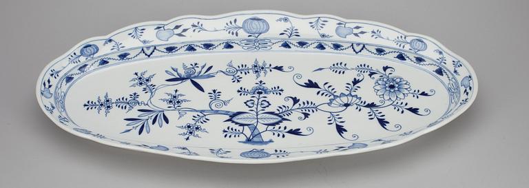FISKFAT, porslin, "Zwiebelmuster", Meissen, 1900-tal.
