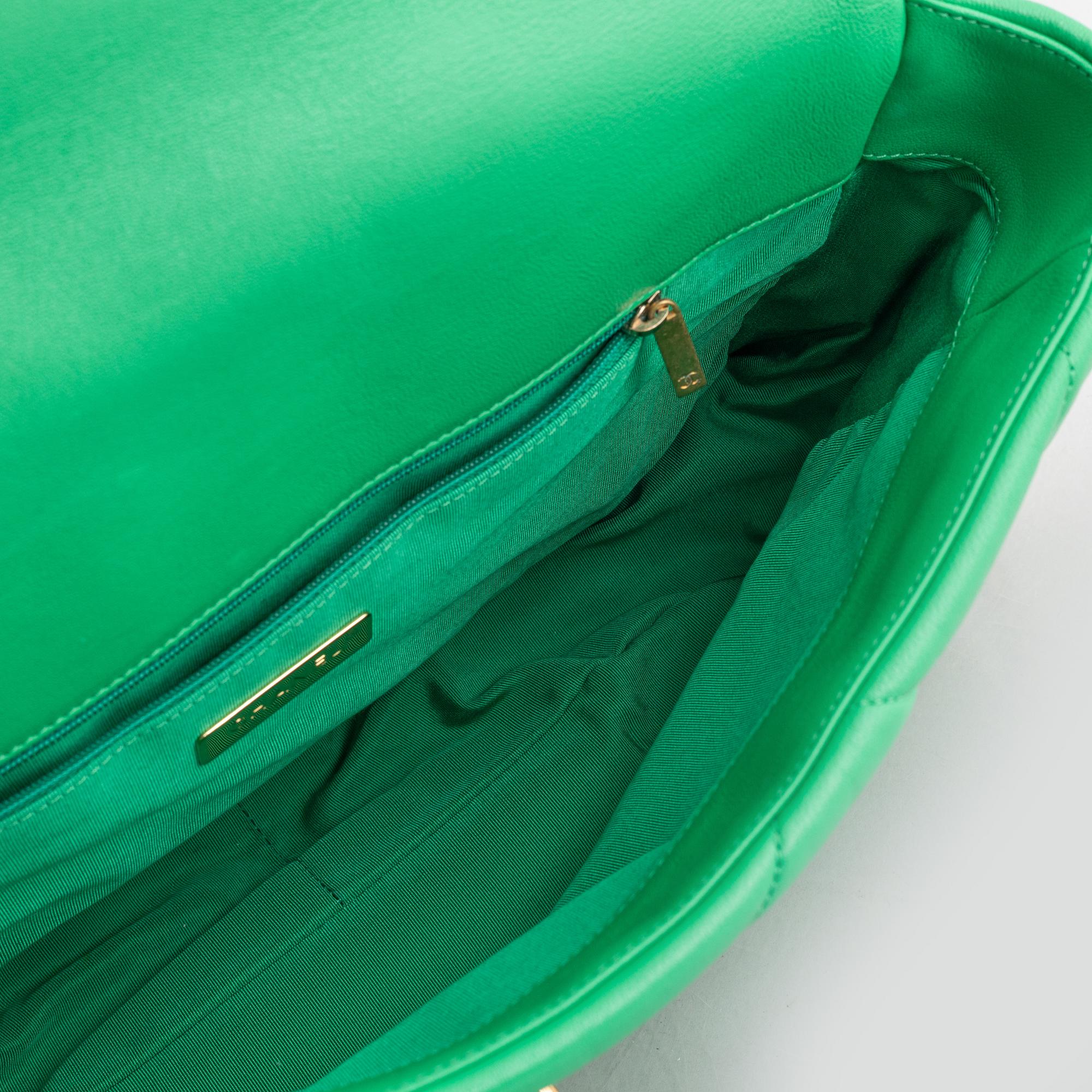 Chanel, bag, "19 large flap bag", 2019.
