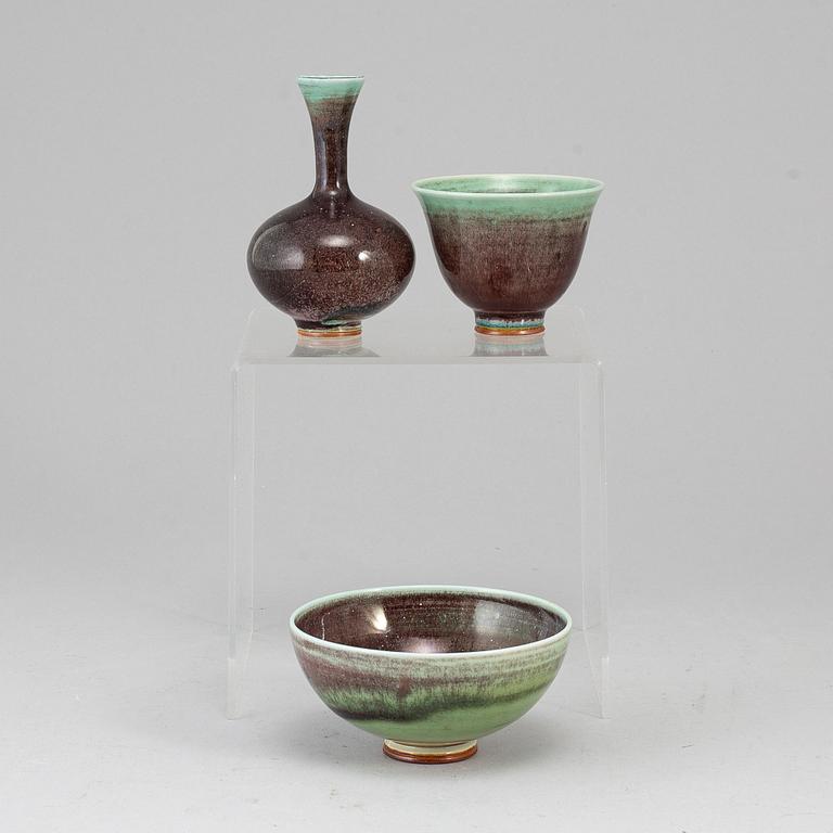 BERNDT FRIBERG, two stoneware bowls and a vase from Gustavsberg Studio, signed.