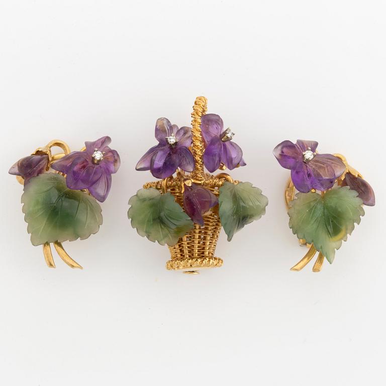 A set flower basket brooch and earings, with carved amethyst, nephrite and eight-cut diamonds.