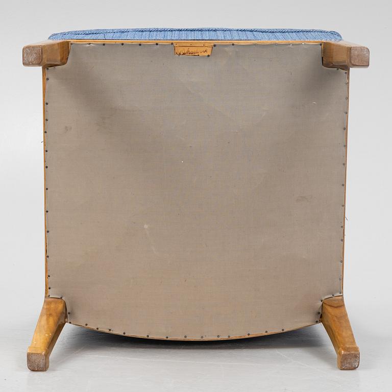 Four Swedish Modern lounge chairs, Nordiska Kompaniet, Sweden, 1930's/40's.