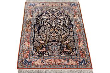 Matta, Isfahan, part silk, ca 159 x 103 cm.
