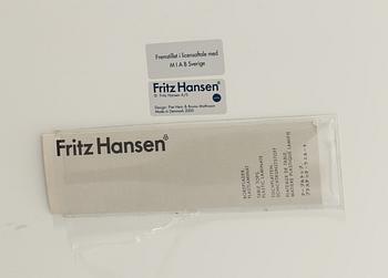 BRUNO MATHSSON OCH PIET HEIN, bord, "Superelips", Fritz Hansen, Danmark 1900-talets senare del.