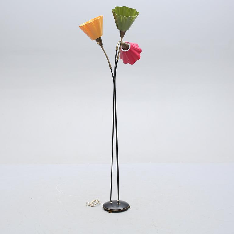 GOLVLAMPA, 1900-talets mitt.