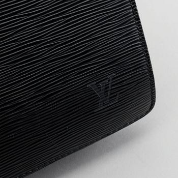 A LOUIS VUITTON AMBASSADOR BRIEFCASE.