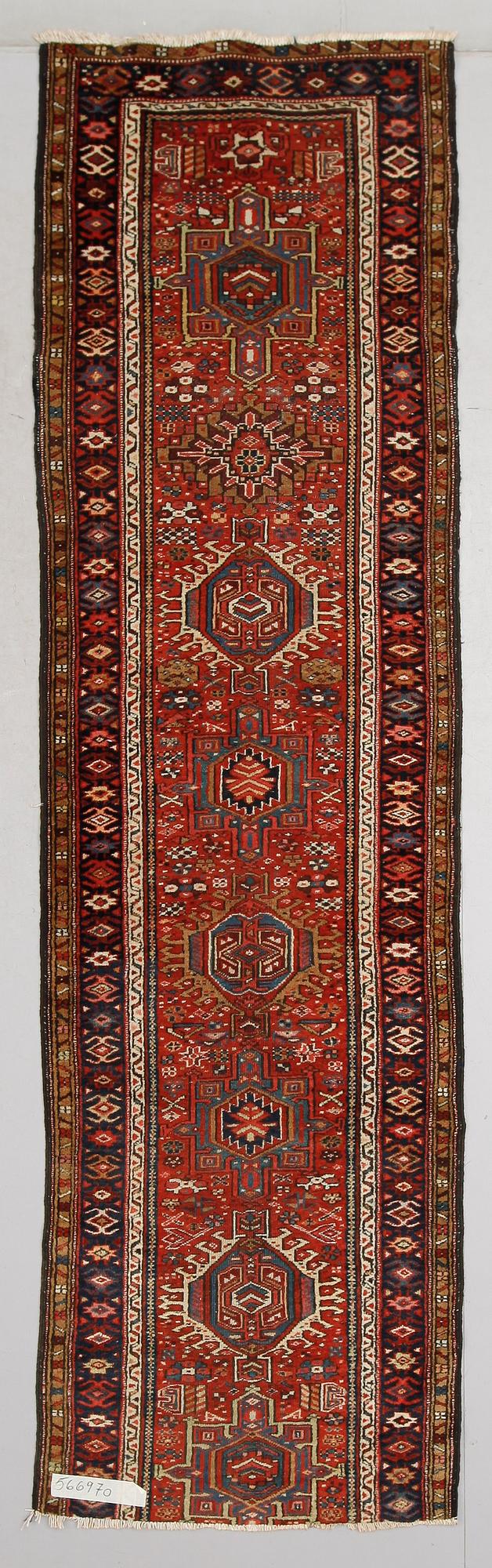 MATTA, galleri, orientalisk, old. Ca 318 x 90 cm.