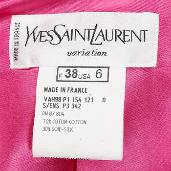 YVES SAINT LAURENT, a two-piece silk suit consisting of jacket and skirt.