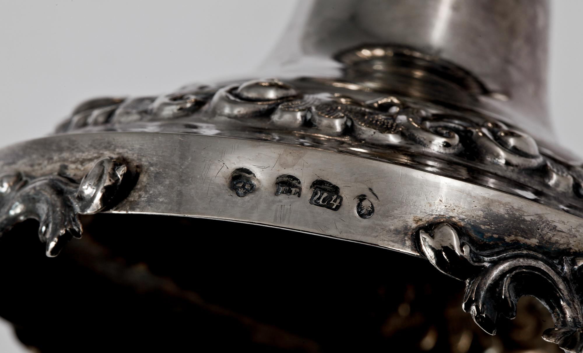 SOCKERSKÅL MED LOCK, silver, nyrokoko, Erik Eriksson, Hedemora, 1850. Vikt ca 450g.