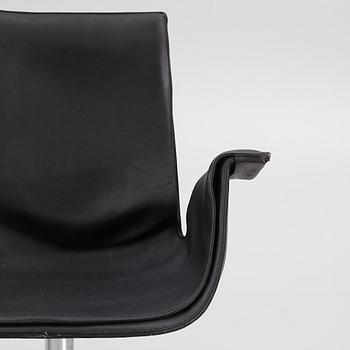 Preben Fabricius & Jørgen Kastholm, armchairs, a pair, "Tulip", Knoll International.