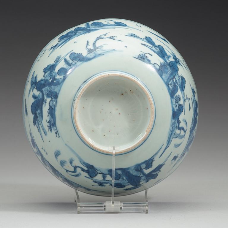 A blue and white bowl, Ming dynasty (1368-1644).