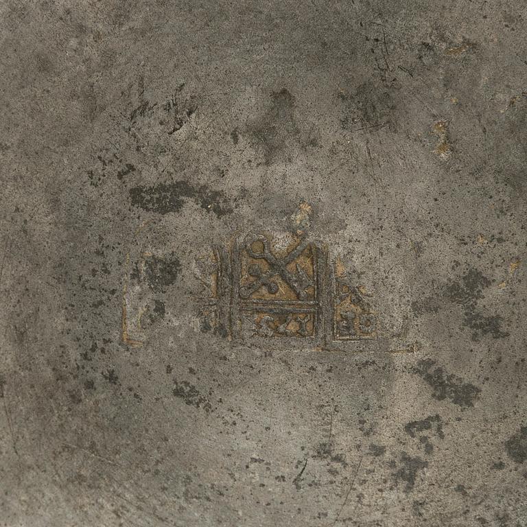 Dryckeskanna, fajans, Mellaneuropa, 1700-tal.