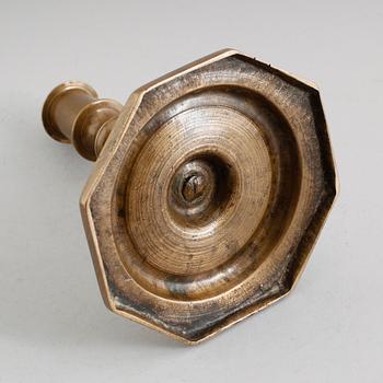 LJUSSTAKE, mässing, barock, 1600-/1700-tal.