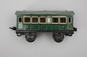 TÅGSET, 5 delar + räls, Märklin, 1900-talets första hälft.