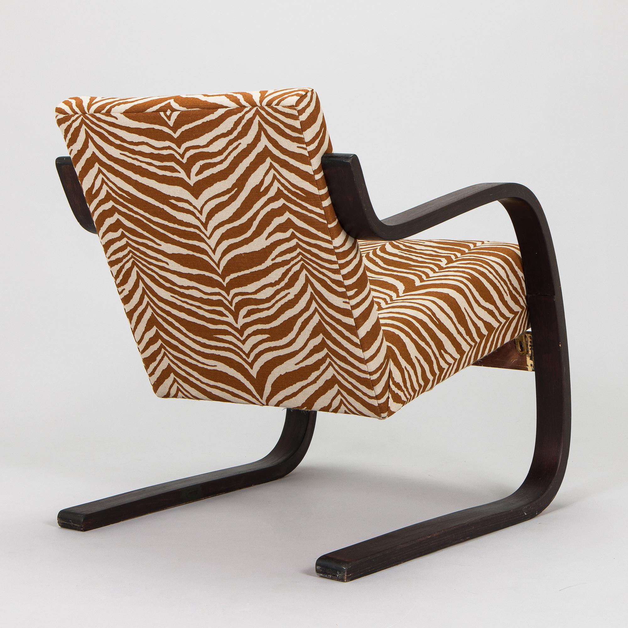 Alvar Aalto, A 1940/1950's '34' armchair for O.Y. Huonekalu- ja Rakennustyötehdas A.B.