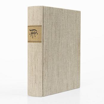 Book, hardback. With copied pages of Hilma Persson Hjelm’s models.