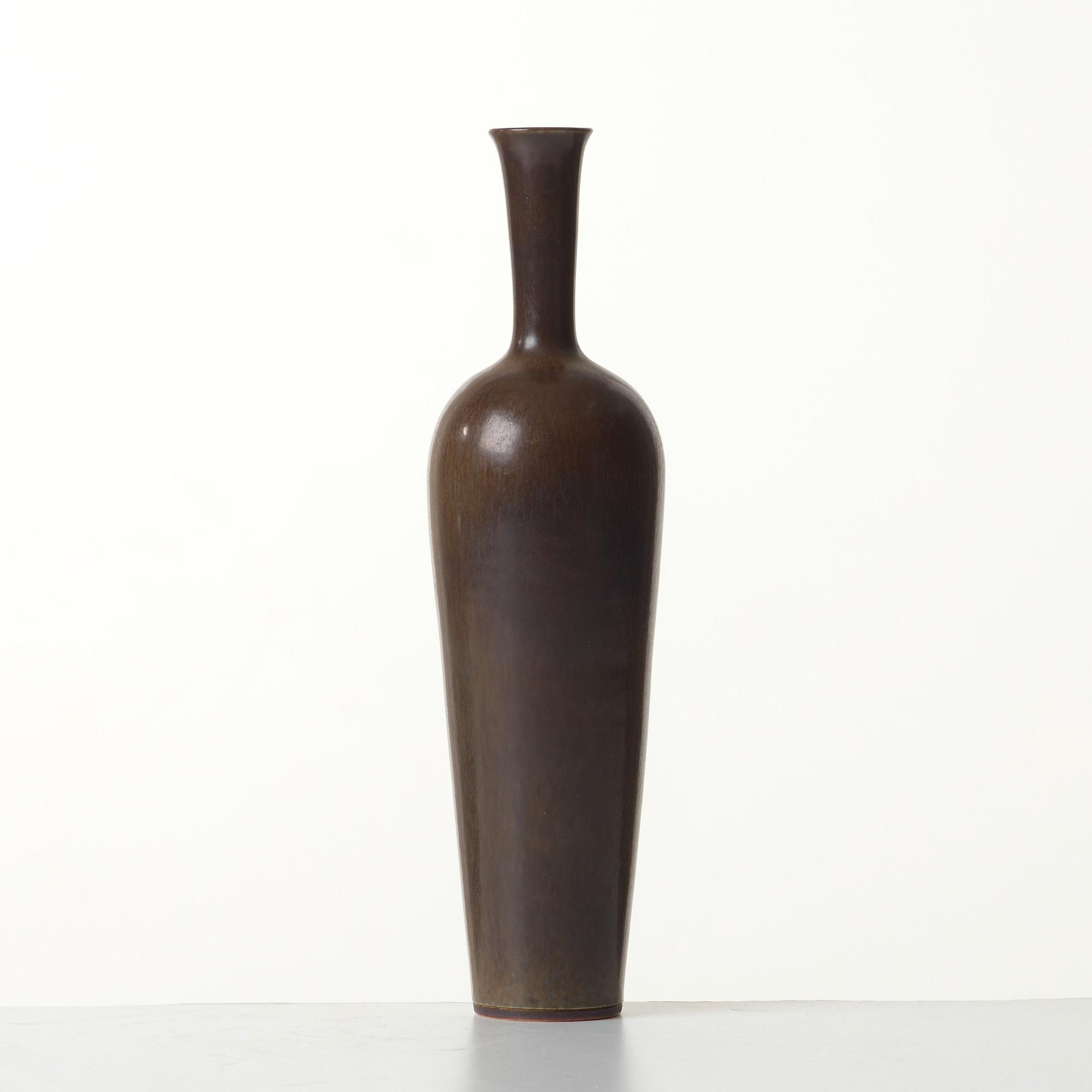 Berndt Friberg, A Berndt Friberg stoneware vase, Gustavsberg Studio, Sweden 1964.