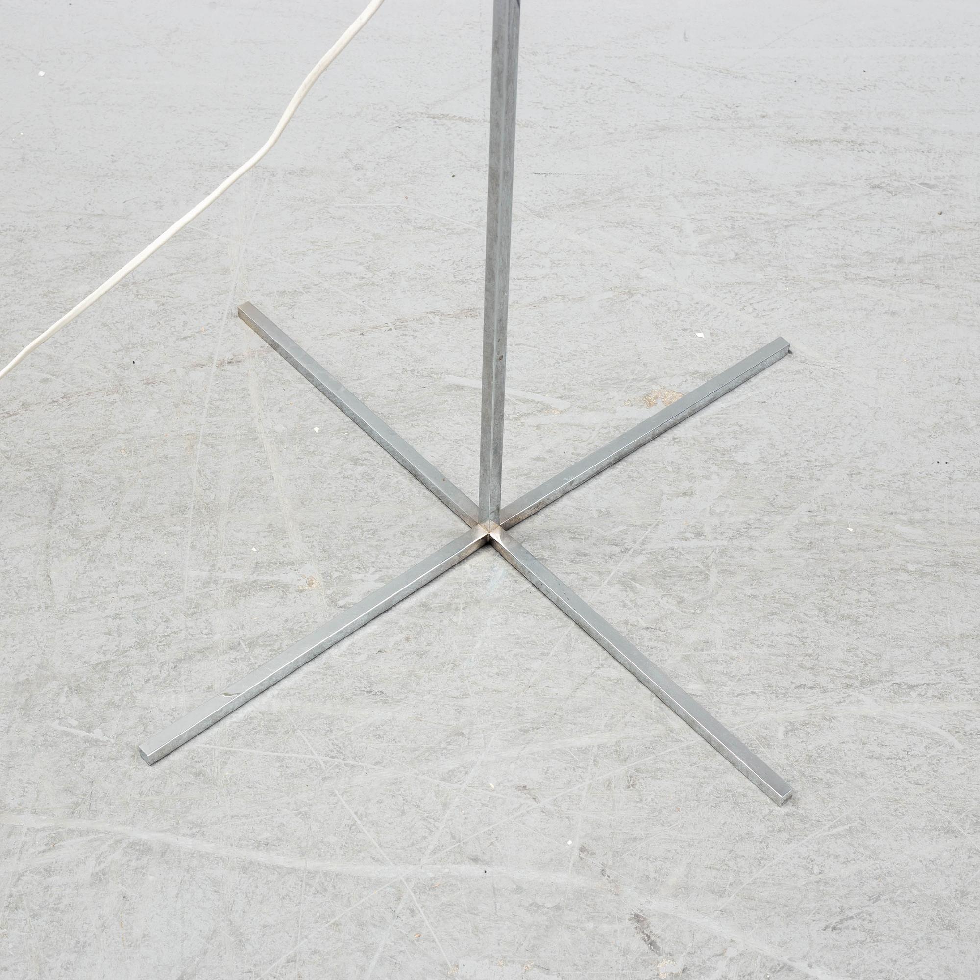 A pair of floor lamps, second half of the 20th century.