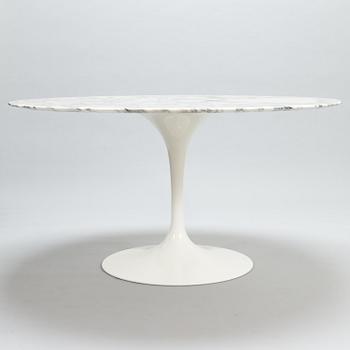 EERO SAARINEN, a 'Tulip' dining table for Knoll International.