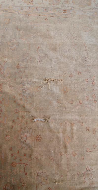 MATTA. Antik turkisk. Ca 435 x 333.