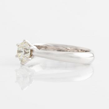 Ring with brilliant cut diamond 0.71 ct.
