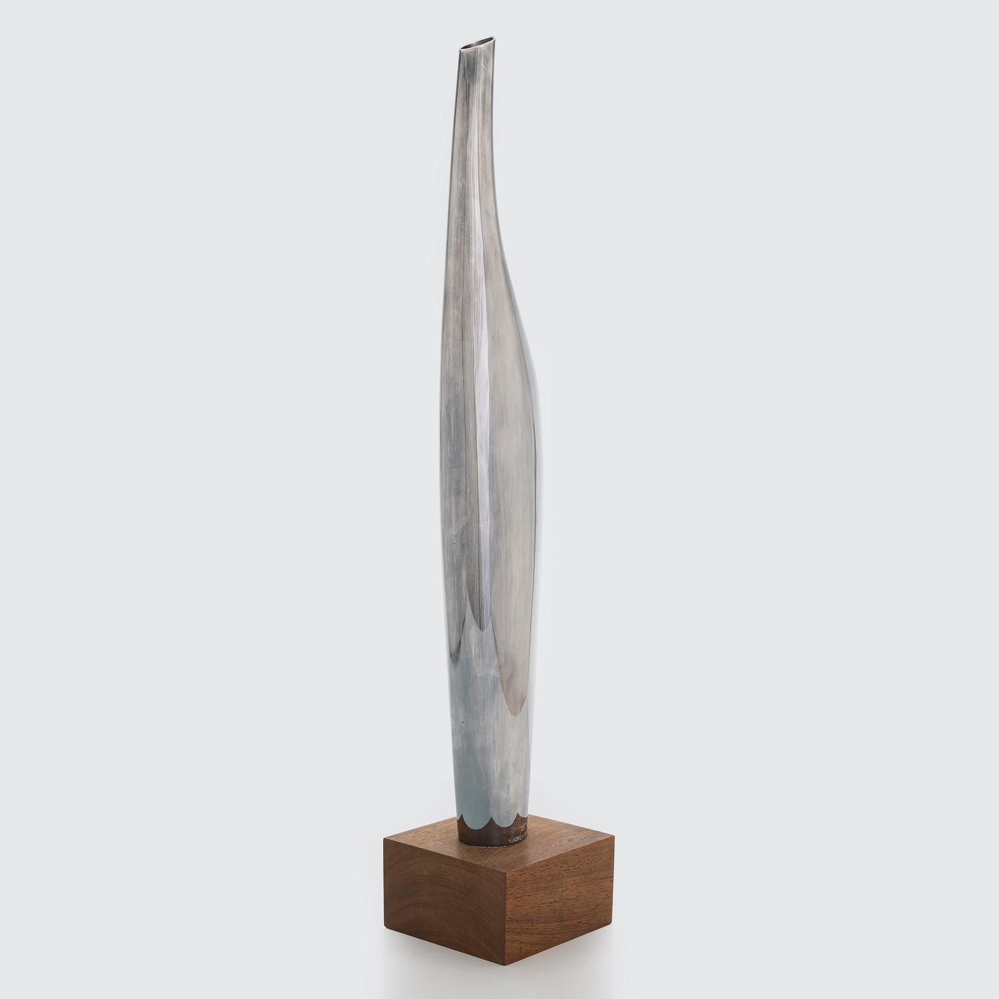 Tapio Wirkkala, a silver and rosewood vase, Kultakeskus, Hämeenlinna 1967.