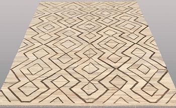 A CARPET, Kilim, ca 245 x 182 cm.