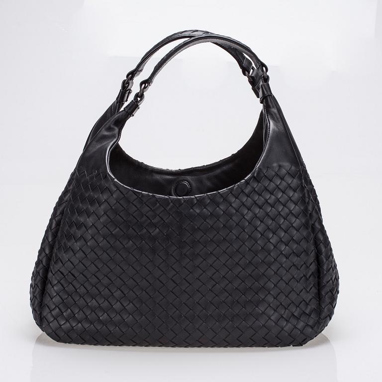 VÄSKA, Bottega Veneta.