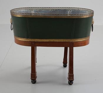 An Empire-style 19/20th century jardinère.