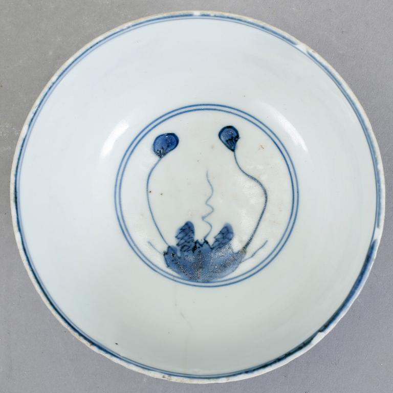 SKÅL, porslin, Mingdynastin.