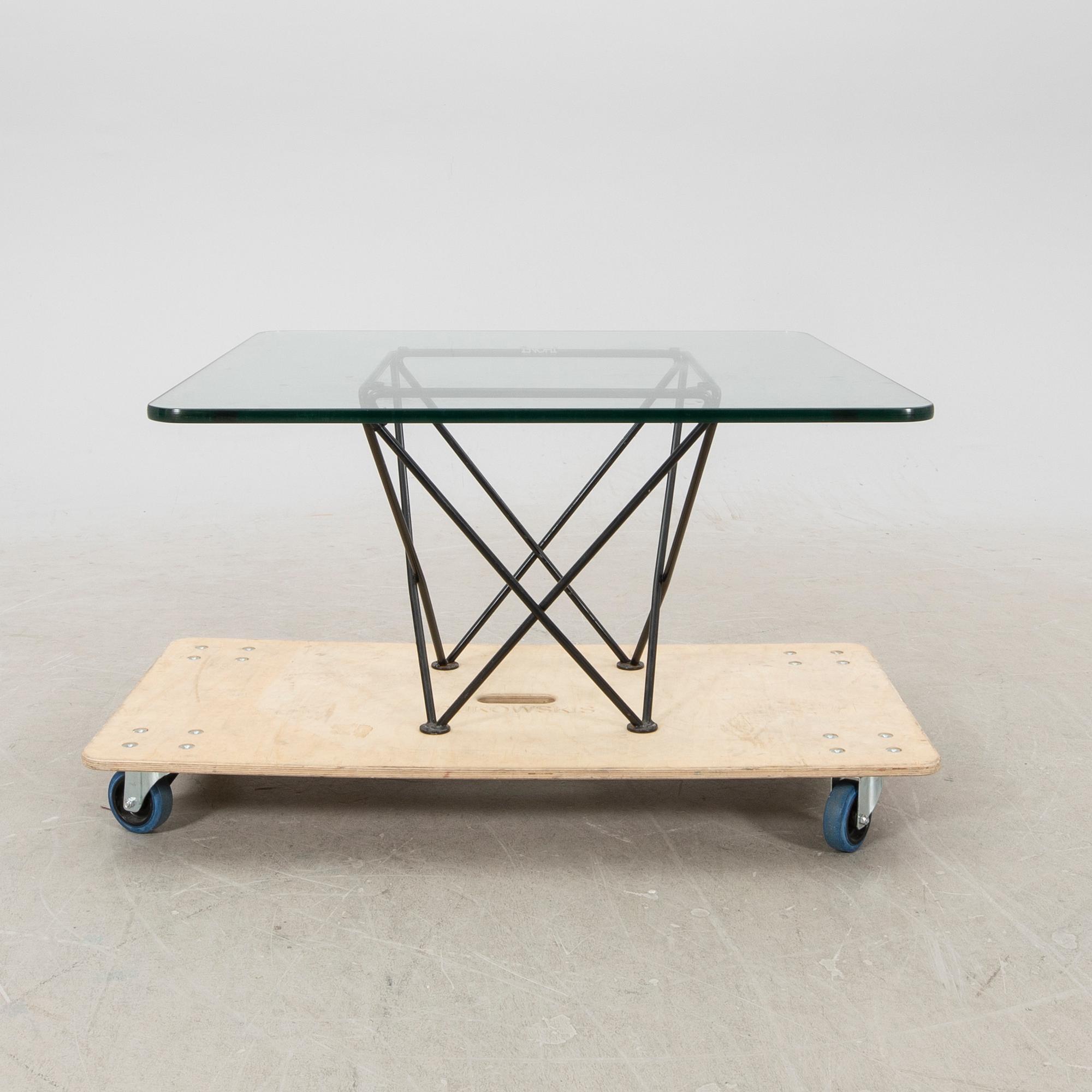 Soffbord 1900-talets andra hälft Thonet.