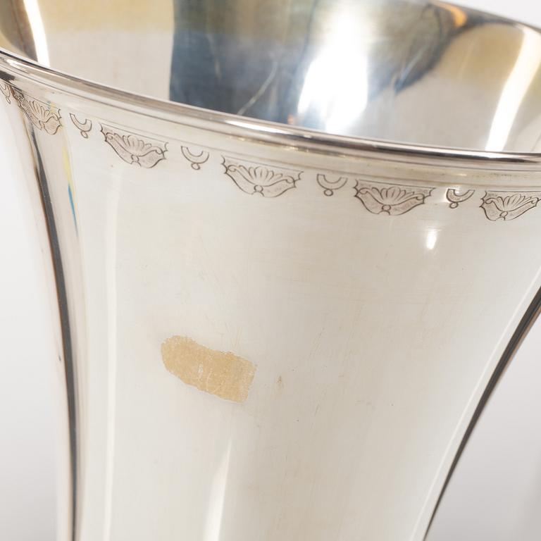 Bägare, silver, GAB, Stockholm, 1945.