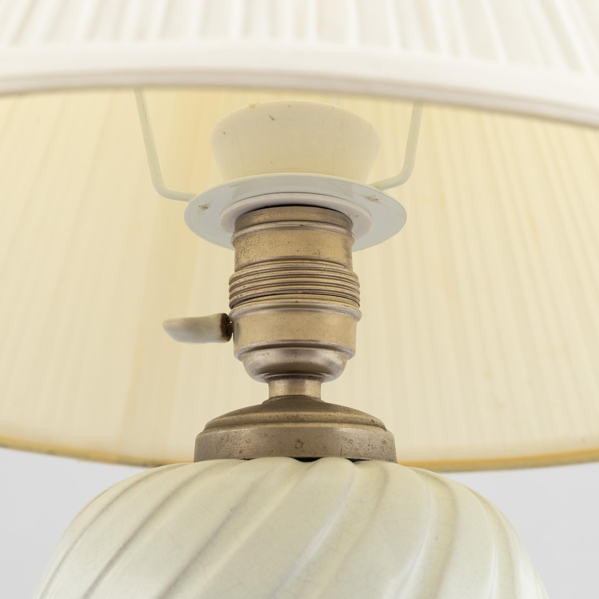 Bordslampa, Anna-Lisa Thomson, Uppsala Ekeby.