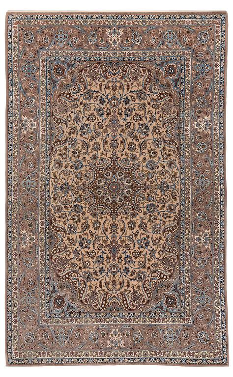 Matta, semiantik Isfahan, ca 241 x 151 cm.