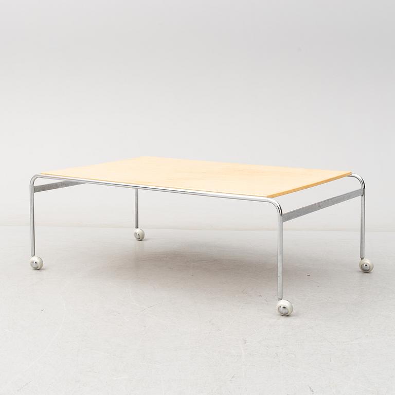 BRUNO MATHSSON, sofa table, "Karin",Mathsson international AB, Värnamo. Late 20th century.