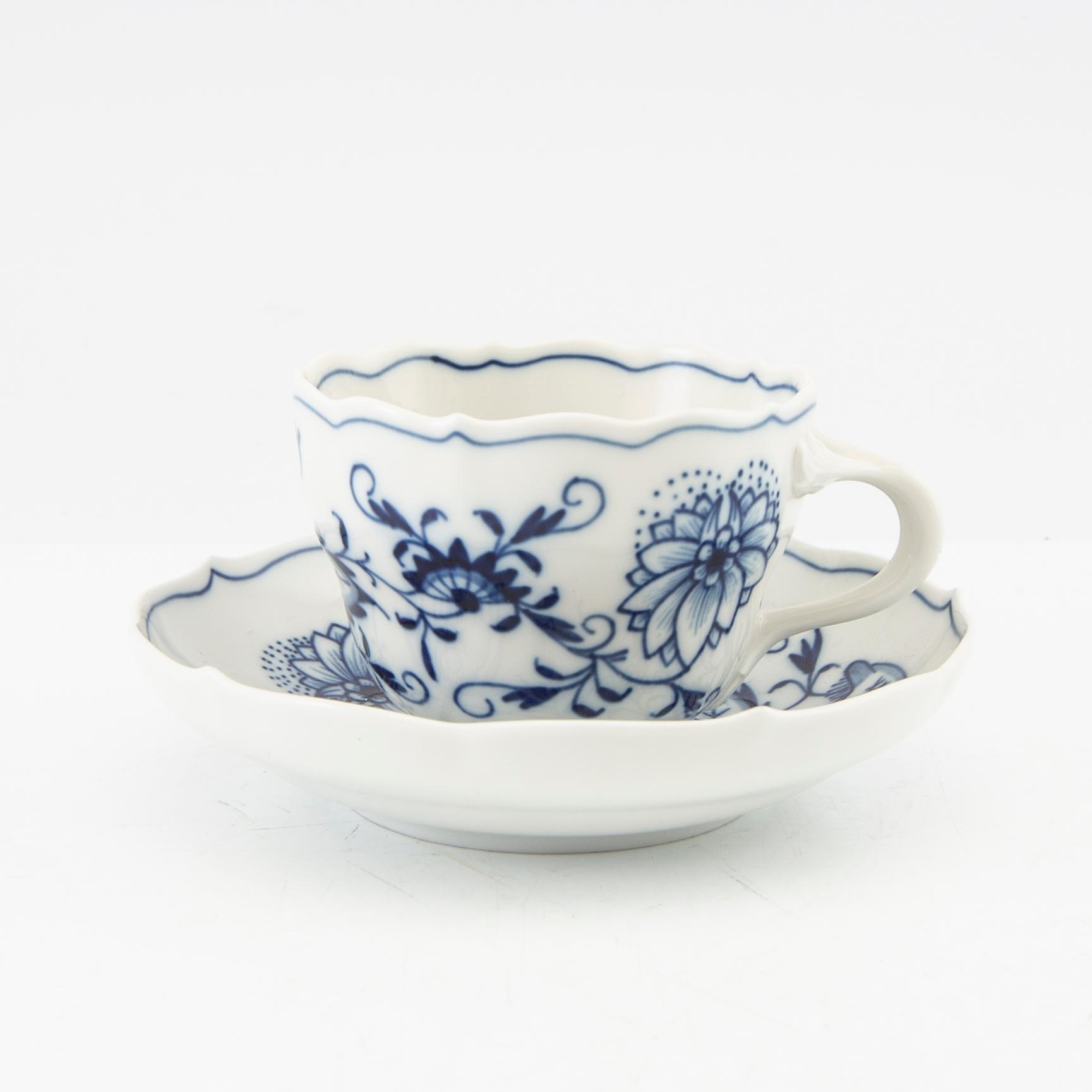 Servis 139 dlr porslin "Lökmönstret" Meissen Tyskland 1900-tal.