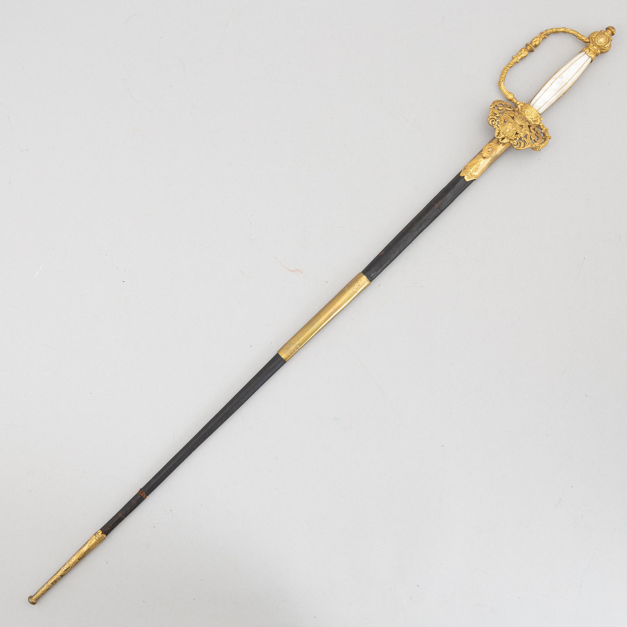 Värja, svensk, 1800-tal, med balja.