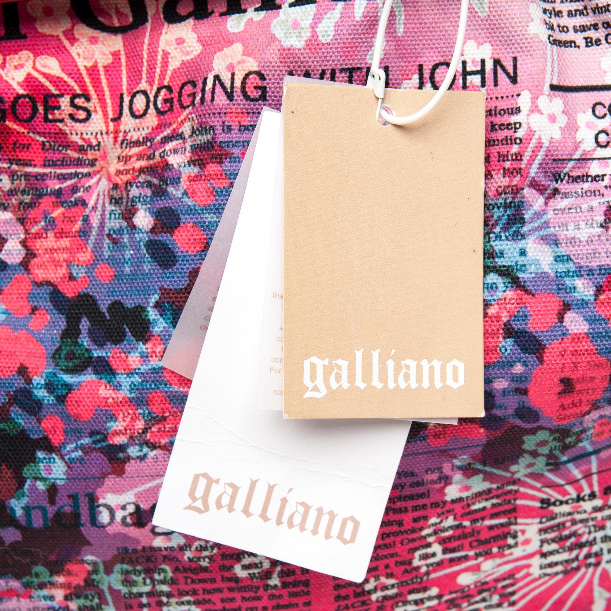 LAUKKU, John Galliano.