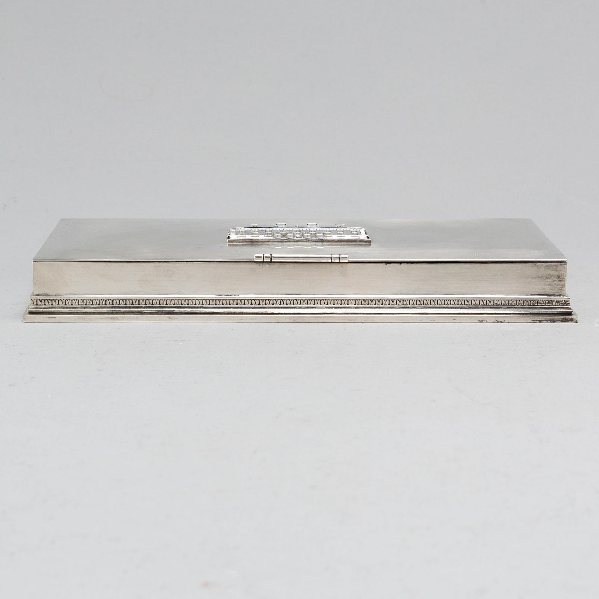 An Atelier Borgila silver box, Stockholm, 1952.