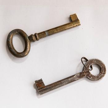 Bookcase/Display cabinet, first half of the 20th century.