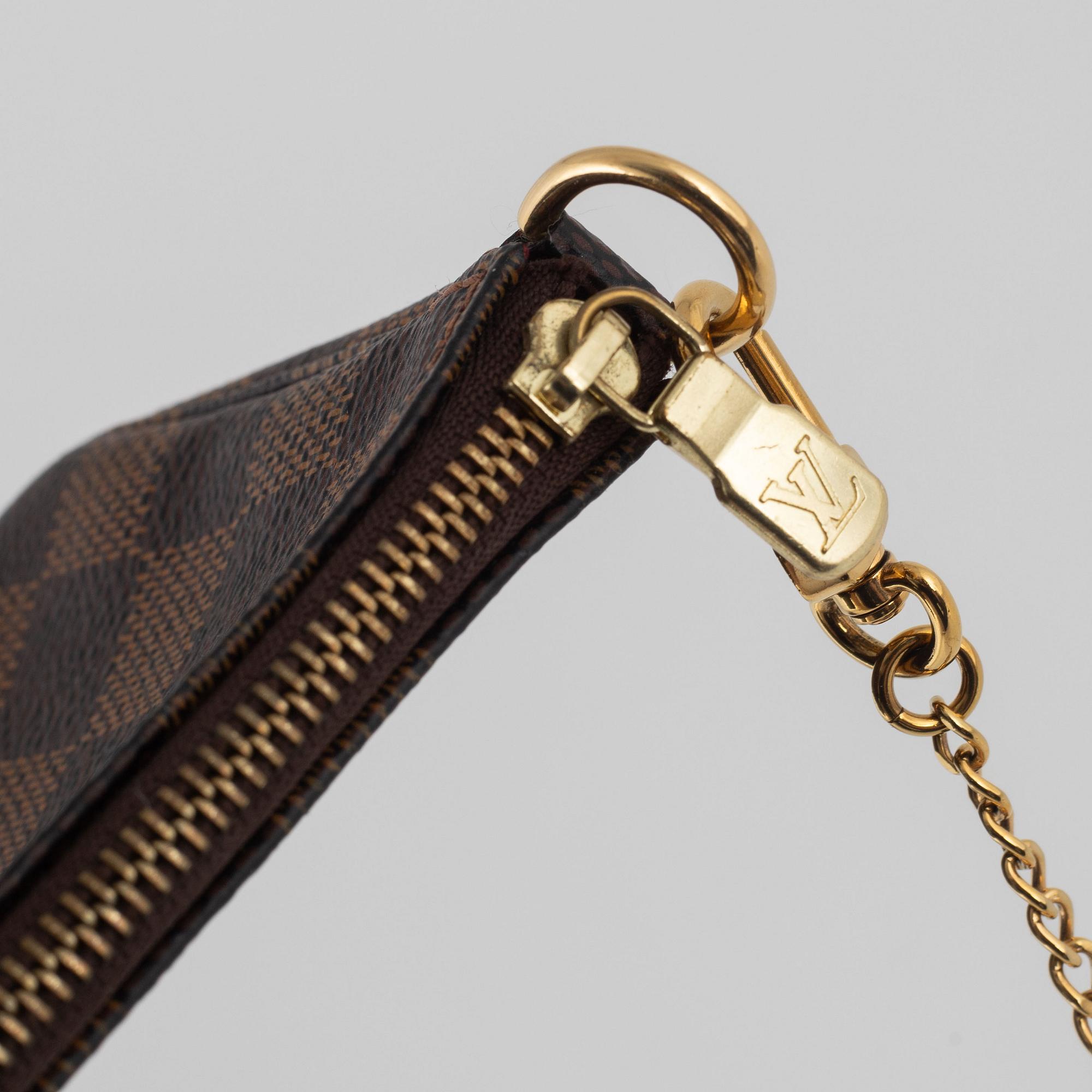 Louis Vuitton, "Mini Pochette Accessoires", 2016.