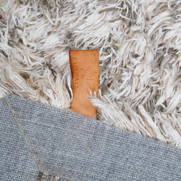 A carpet, Fogg Strip 5/2, G Lagerhem Ullberg, Kasthall, 222 x 220 cm.